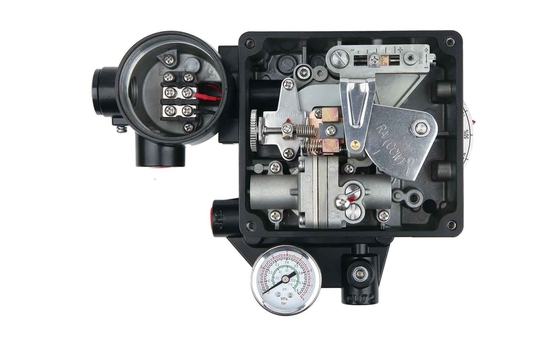 Tissin TS600R E-P Positioner مع صمام التحكم Chuan Yi الصيني وصمام تخفيض الضغط Fisher 67CFR