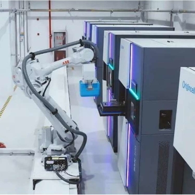 اختيار وموقع الذراع الروبوتية 6 محور ABB IRB 4600-40/2.55 مع CNGBS روبوت العقدة للمعالجة الروبوت