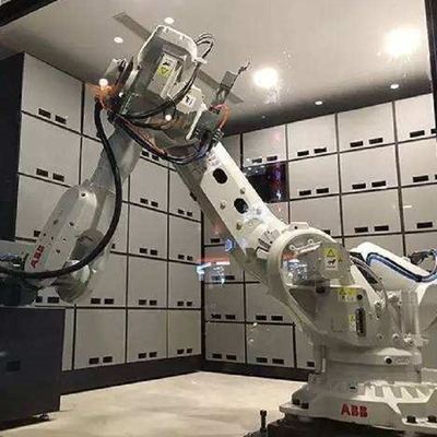 الروبوت الصناعي ABB IRB 6700-150/3.2 باعتباره ذراع الروبوت ذات 6 محاور مع حزم التعبئة لجهاز الاختيار