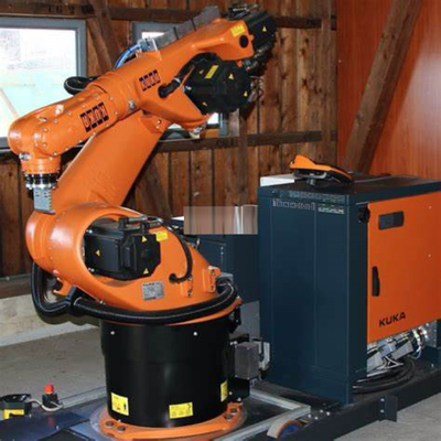 KUKA KR 360 R2830 الذراع الروبوتية الحمولة 360kg مع خط التجميع CNGBS لتجميع المحرك كقطعة ووضع آلة