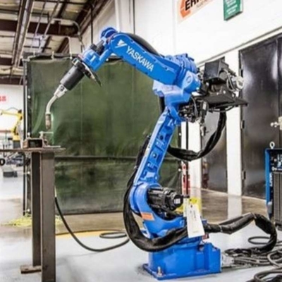 Yaskawa AR1440 الذراع الروبوتية لحام مع CNGBS الروبوت محطة لحام للروبوت لحام الآلي