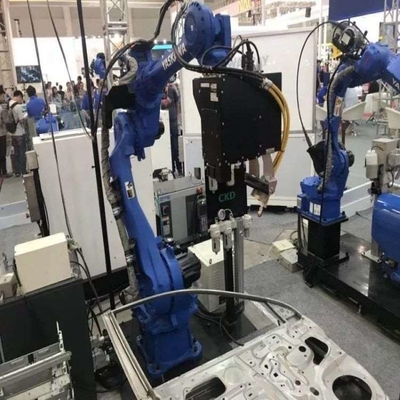 Yaskawa AR1440 الذراع الروبوتية لحام مع CNGBS الروبوت محطة لحام للروبوت لحام الآلي