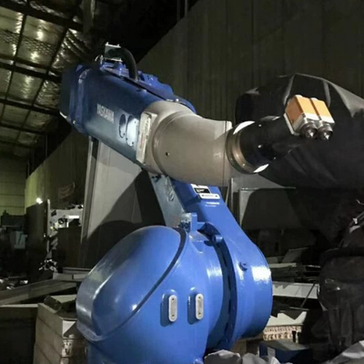 الأتمتة YASKAWA الروبوت الصناعي MPX3500 مع ملابس الروبوت CNGBS كمعدات CNC للفوليت