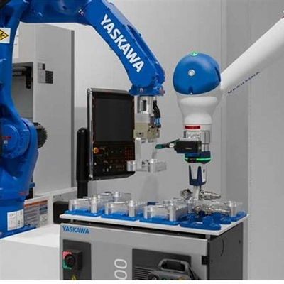 ذراع روبوتية ذات 6 محاور ياسكاوا GP25-12 مع CNGBS Robot Guide Rail للتعامل مع أتمتة الروبوت