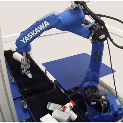 ذراع روبوتية ذات 6 محاور ياسكاوا GP25-12 مع CNGBS Robot Guide Rail للتعامل مع أتمتة الروبوت
