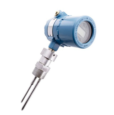 النظام المثبت على الزلاجة مع جهاز إرسال مستوى رادار الموجات الموجهة Fisher-Rosemount 3301