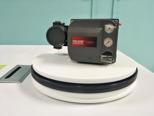 صمام التحكم الهوائي مع جهاز تحديد المواقع الرقمي الذكي FISHER DVC6200