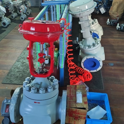 مُوَضِّع صمام رقمي Fisher DVC6200 مزدوج الفعل للتحكم الهوائي