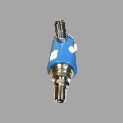 Pressure/flow control unit with Endress+Hauser Proline Prowirl D 200 vortex flowmeter and Cerabar FMD72 pressure transmitter