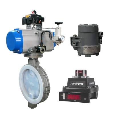 صمام تحكم مع محول Fisher 846 I/P ومفتاح الحد TopWorx GO Model 73 / Model 81 ومحدد موضع الصمام Fisher DVC6200 للتحكم عالي الدقة في البيئات القاسية