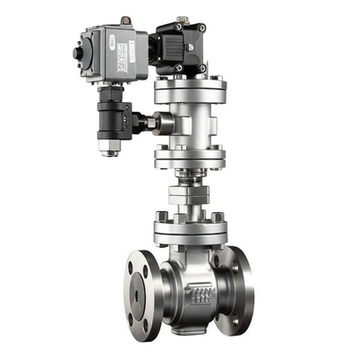 صمام تحكم مع محول Fisher 846 I/P ومفتاح الحد TopWorx GO Model 73 / Model 81 ومحدد موضع الصمام Fisher DVC6200 للتحكم عالي الدقة في البيئات القاسية