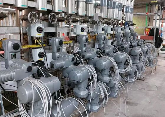 مشغل صمام كهربائي AUMA SA عالي الجودة 10 نانومتر 32000 نانومتر AUMA SA16.2-F16 مشغل متعدد الانعطاف للصمام الصناعي