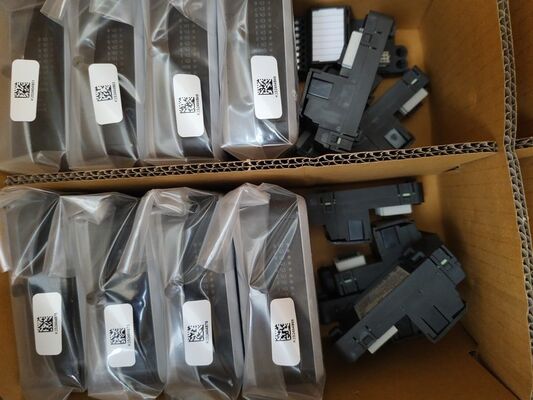 EMERSON Deltav VE4001S2T2B1 VE4002S1T2B1 VE4003S2B1 VE4003S2B1 VE4003S2B2 وحدات إضافية للمتحكم لنظام DCS مع المخزون