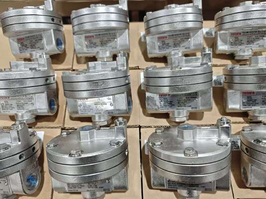 The ROTORK YTC smart posititioner ytc 3300 series electric control valve with positioner and pneumatic control valve pos