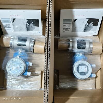 جهاز إرسال الضغط التفاضلي لقياس مستوى FMU40 من Prosonic M لـ Endress Hauser