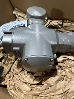 أجهزة التشغيل الكهربائية ذات الأداء العالي OEM الصناعية Auma Globe Valve Sq10.2-f10