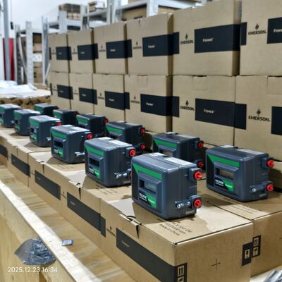 محدد الصمام الذكي Fisher Fieldvue DVC2000 جديد تمامًا محول كهرو-هوائي Fisher 846 يحول
