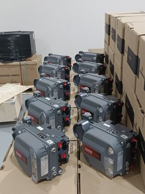 Fisher DVC6200 FIELDVUE Digital Valve Controller with HART Communication and Pneumatic Output for Explosion Proof Applications