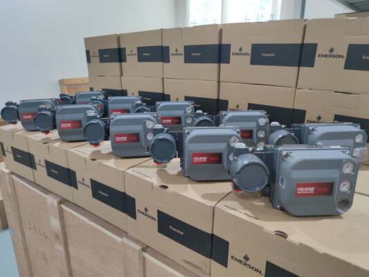 HART Communication Digital Valve Positioner with 4-20 mA DC Input Signal and NEMA 4X IP66 Enclosure Valve Positioner