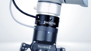 ROBOTIQ FT 300 FORCE TORQUE SENSOR Robot Accessories