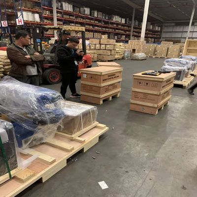 Yaskawa AR2010 مثبت على الأرض 6 محاور MIG روبوت لحام