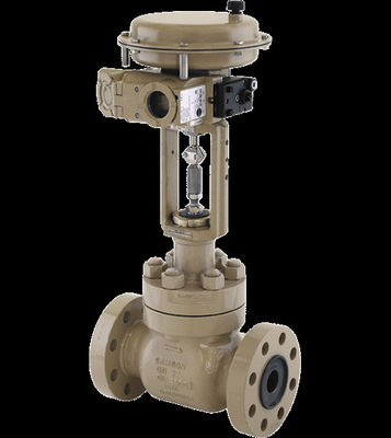 تجمع Samson Globe Valve 3251 مع مشغلات لتنظيم معدل التدفق أو درجة الحرارة