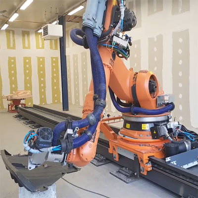 روبوت طحن KUKA KR 210 R2700-2 حمولة 275 كجم تصل إلى 2701 مللي متر KR C5 KR C4 تحكم ماكينة طحن بذراع آلية