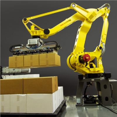 4 محاور حمولة 185 كجم تصل إلى 3143 مم M-410iC185 روبوت نقالة