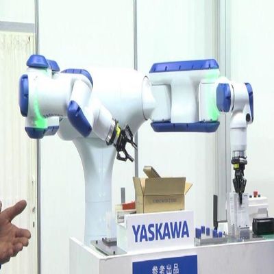 روبوت تعاوني 6 محور HC10XP للشحن الفوري لذراع روبوت CNC