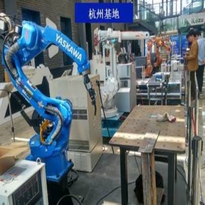روبوت تكديس البليت 6 محاور Motoman GP50 مع مناور ذراع آلي