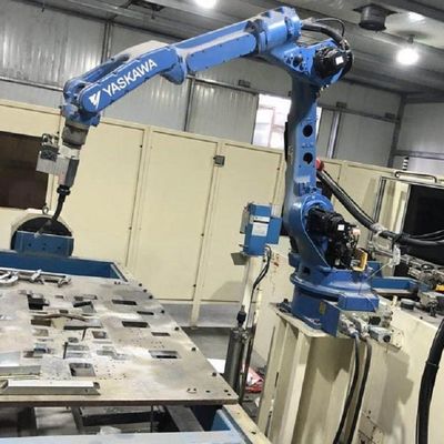 6 Aixs Robot Arm AR 1440 مع حمولة 12 كجم تصل 1440 مم وروبوت صناعي لحام ARC
