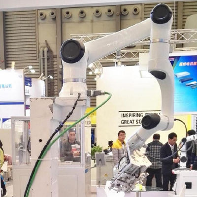 6 Aixs Cobot من Elfin E03 مع حمولة 3 كجم 590 مم تصل إلى روبوت عالمي وآلة لحام
