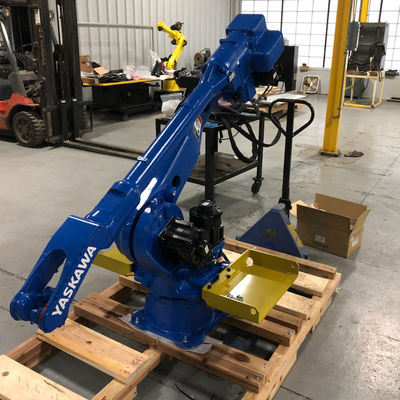 آلة لحام أوتوماتيكية Motoman AR1440 روبوت صناعي مع لحام RD350S سعر آلة لحام ARC