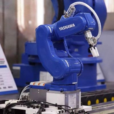 سعر الروبوت الصناعي GP7 مع حمولة 7 كجم ووحدة تحكم YRC1000 CNC لمعالجة المواد