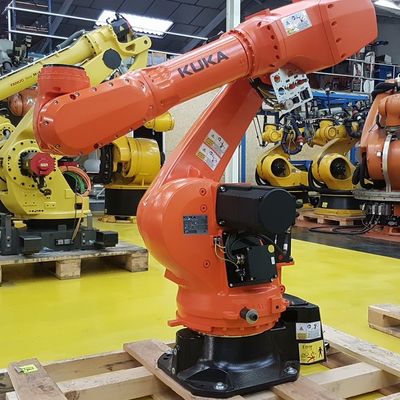 عالية الحمولة KR 70 R2100 من 6 مناور Aixs مع عمال اللحام بالليزر لروبوت اللحام الصناعي لآلة اللحام