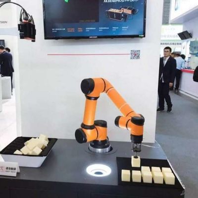 AUBO Robot AUBO i3 6 Axis Robotic Arm لاختيار ووضع روبوت تعاوني
