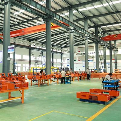 6 Aixs روبوت صناعي مع ارتفاع مزدوج منخفض الارتفاع AGV-QRS1000 كروبوت AGV يستخدم مع روبوت اللحام