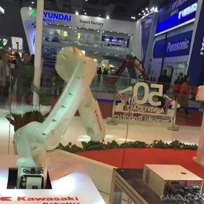 6 محور ذراع روبوت صناعي RS007N لمعالجة المواد كروبوت تجميع
