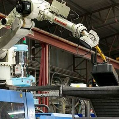 روبوت لحام البقعة BX300L حمولة 300 كجم للحام كآلة لحام البقعة