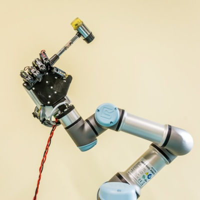 Cobot UR3 ذراع الروبوت الصناعي اختيار ووضع 6 محاور مع القابض اختيار ووضع ذراع الروبوت