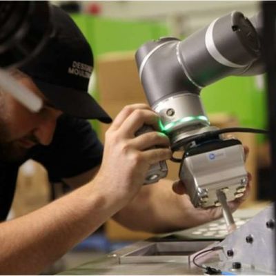 القابض الآلي للشفط VGC10 مع الذراع الروبوتية التعاونية كروبوت صناعي