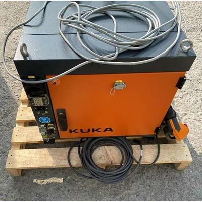 وحدة تحكم الذراع الروبوتية KR C4 وحدة تحكم CNC الروبوتية لـ Kuka الذراع الروبوتية الصناعية