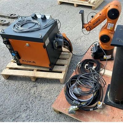 وحدة تحكم الذراع الروبوتية KR C4 وحدة تحكم CNC الروبوتية لـ Kuka الذراع الروبوتية الصناعية