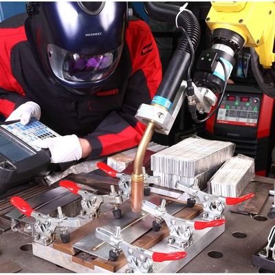حاوية ذكية CO2 MAG MMA Ehave CM500 مع روبوت لحام CNGBS كآلة لحام