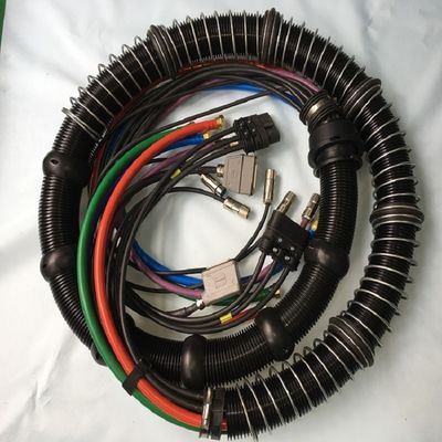 KUKA Robot Cable Pipeline Package مع خط اتصالات خط SMB تسخير الكابلات كملحقات روبوت