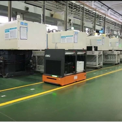 AGV Robot Q3-600C الحمولة المفيدة 600kg مع CNGBS الذراع الروبوتية الكوبوتية لمشروع الأتمتة كAGV