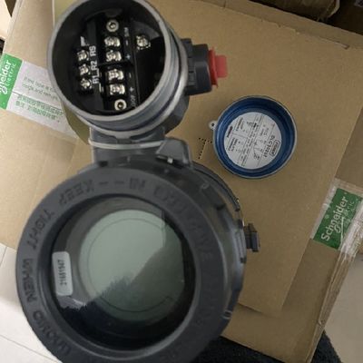 DLC3020 DLC3020F مراقب المستوى الرقمي