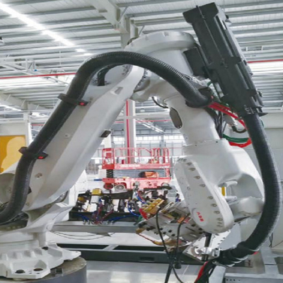 أنظمة LEONI Robot Dresspack لروبوت اللحام KUKA Kawasaki FANUC YASAKWA